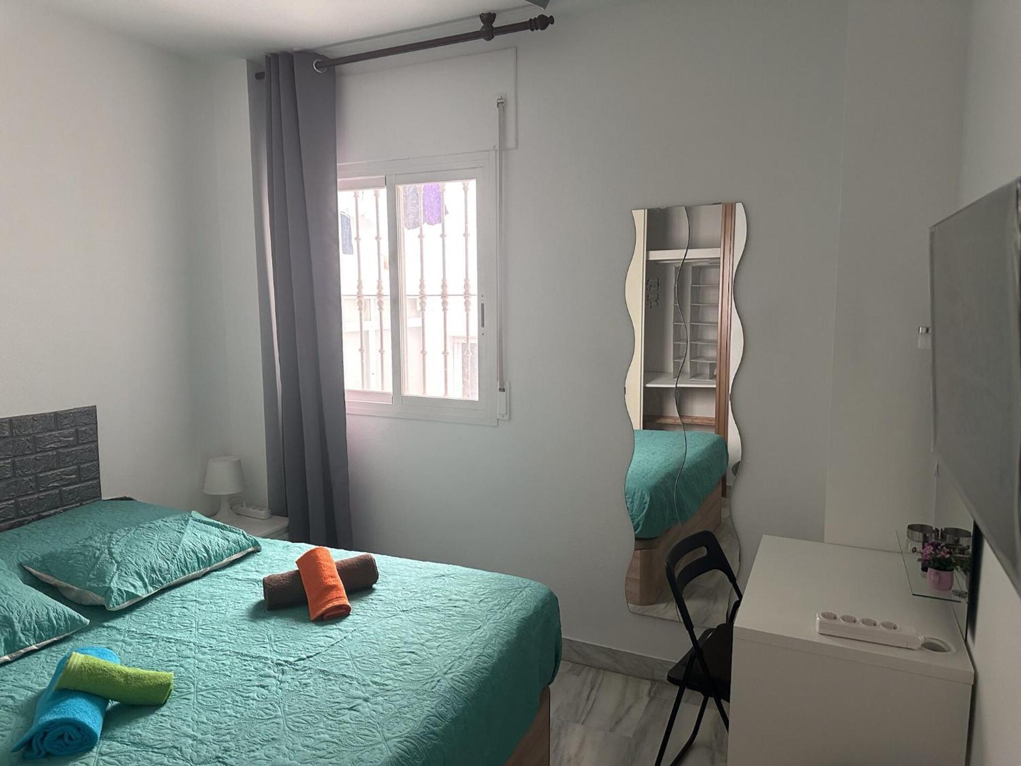 Torremolinos Habitaciones Privada En Apartamentos Compartidos Luaran gambar