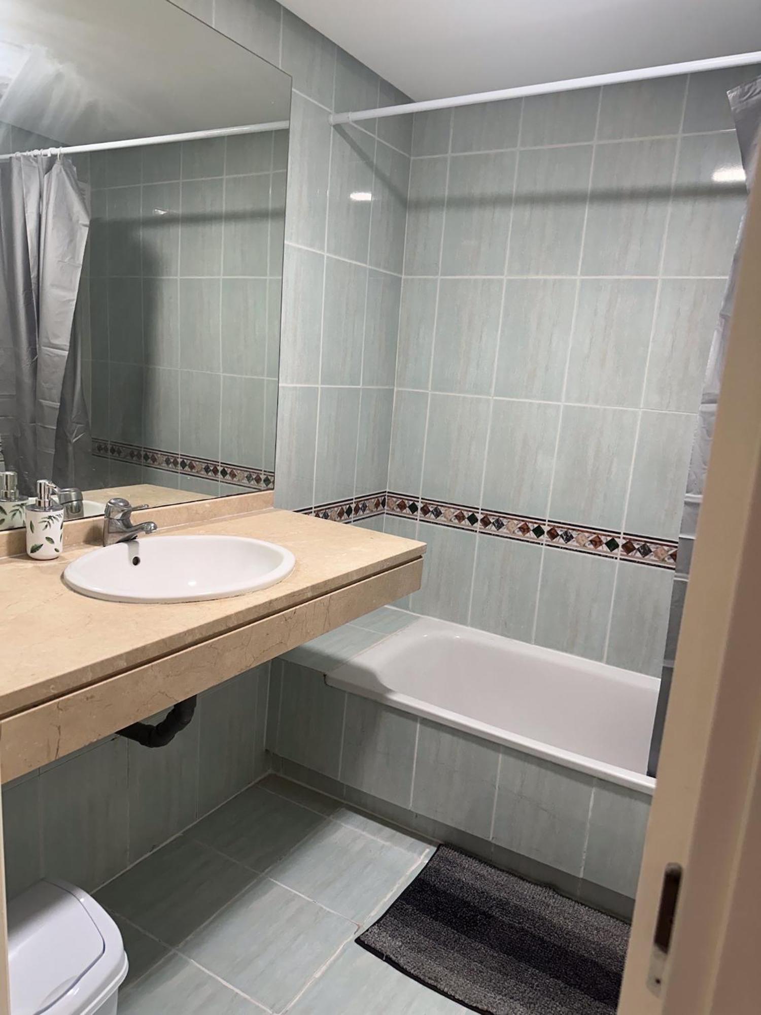 Torremolinos Habitaciones Privada En Apartamentos Compartidos Luaran gambar