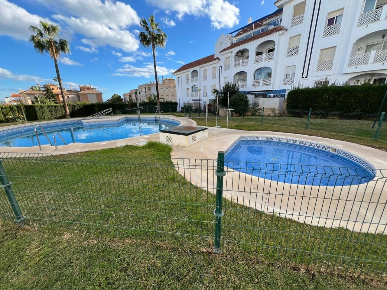 Torremolinos Habitaciones Privada En Apartamentos Compartidos Luaran gambar
